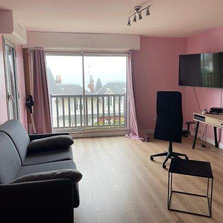 Le Spa De Lily Benerville sur Mer Bagian luar foto