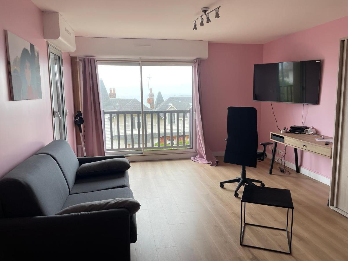 Le Spa De Lily Benerville sur Mer Bagian luar foto